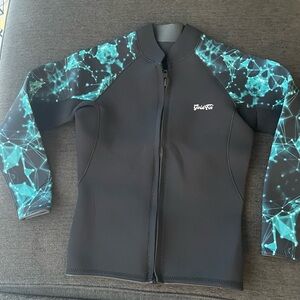 Goldfin zip up wetsuit jacket. Size L